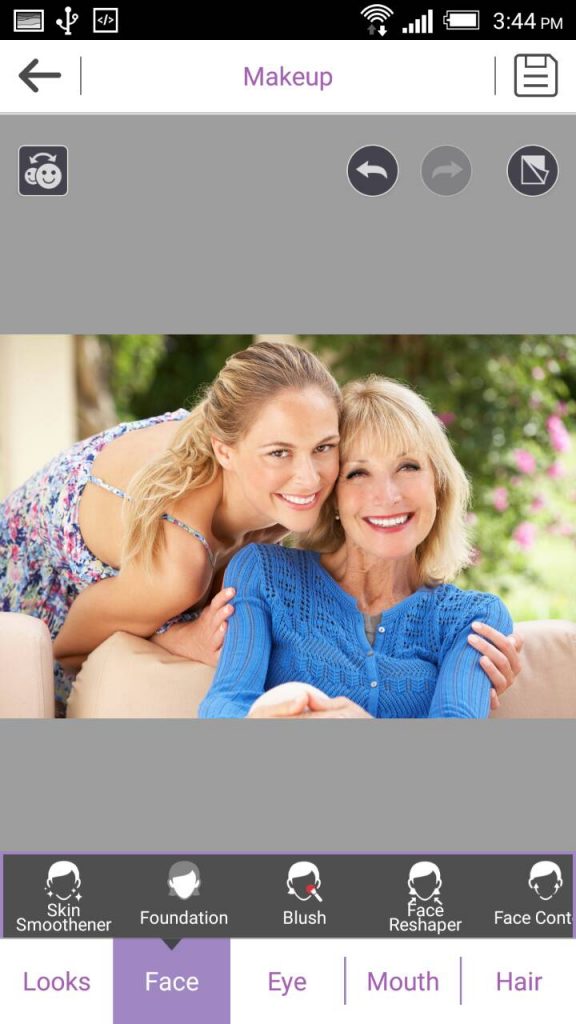 YMK_inapp_makeup_mom_daughter.jpg[3]