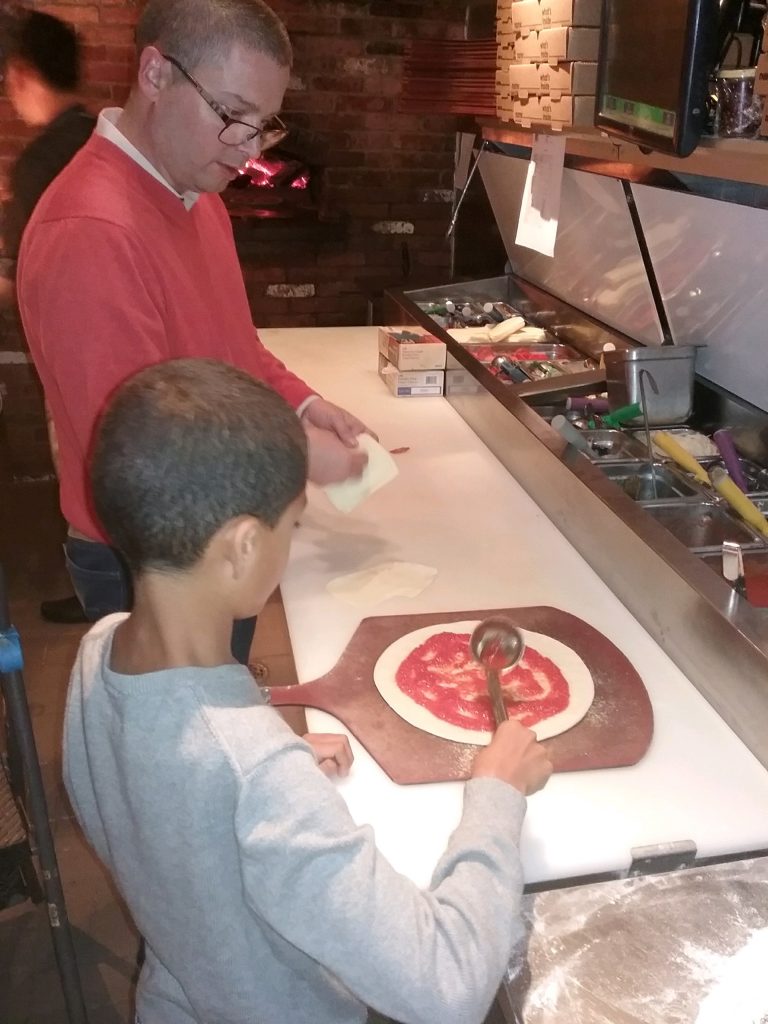 Halloween-Kids-Pizza-Party-at-Matchbox