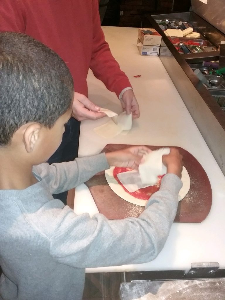 Halloween-Kids-Pizza-Party-at-Matchbox