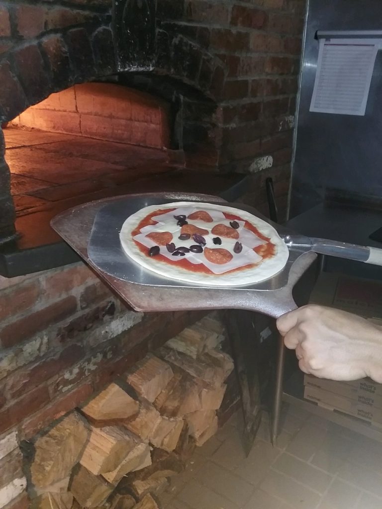 Halloween-Kids-Pizza-Party-at-Matchbox